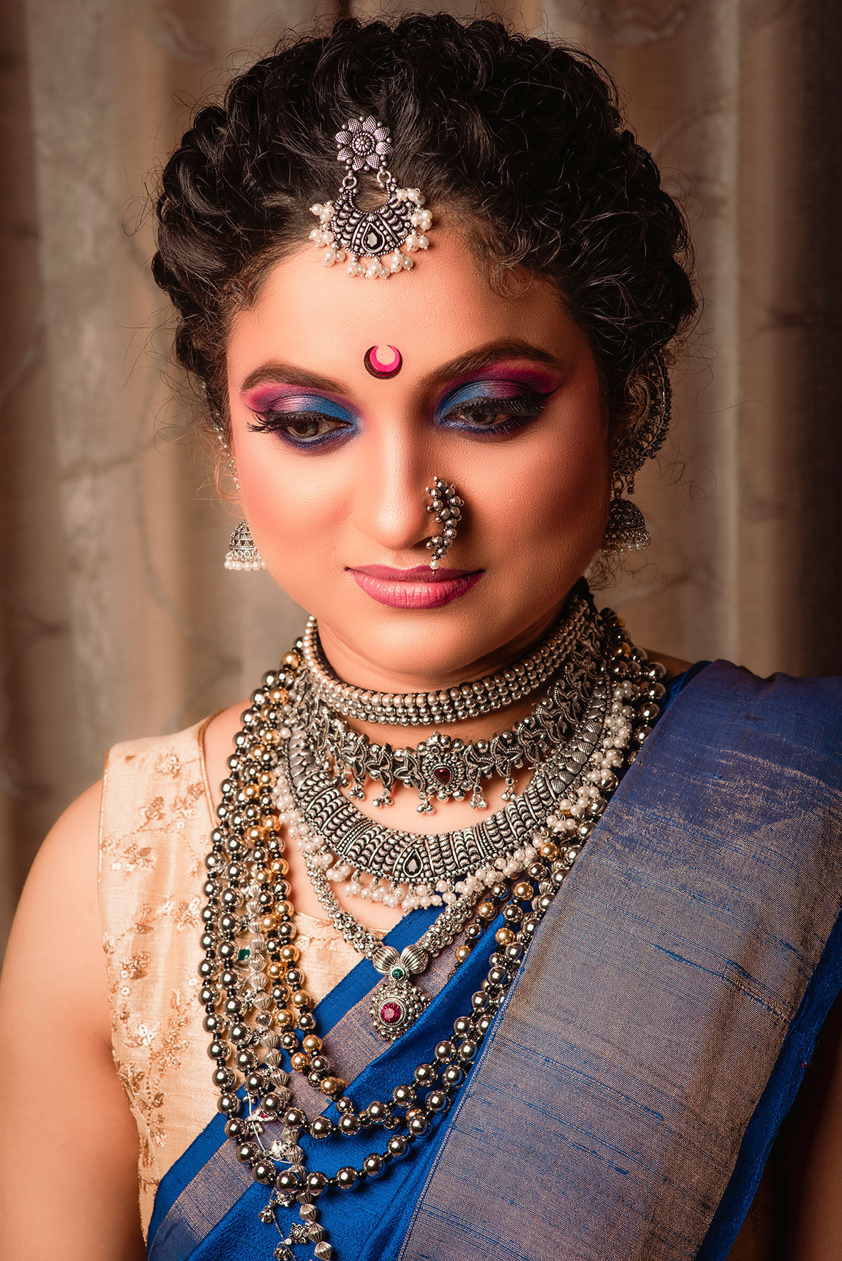 Traditional Marathi Make-Up and Eye shadow